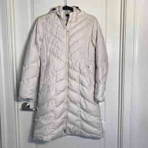 Women's Patagonia White Puffer Jacket S